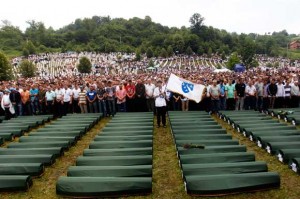 srebrenica-more-suza-na-tabutima-zrtava-poruka-je-cijelome-svijetu-da-bude-bolji_2_20104